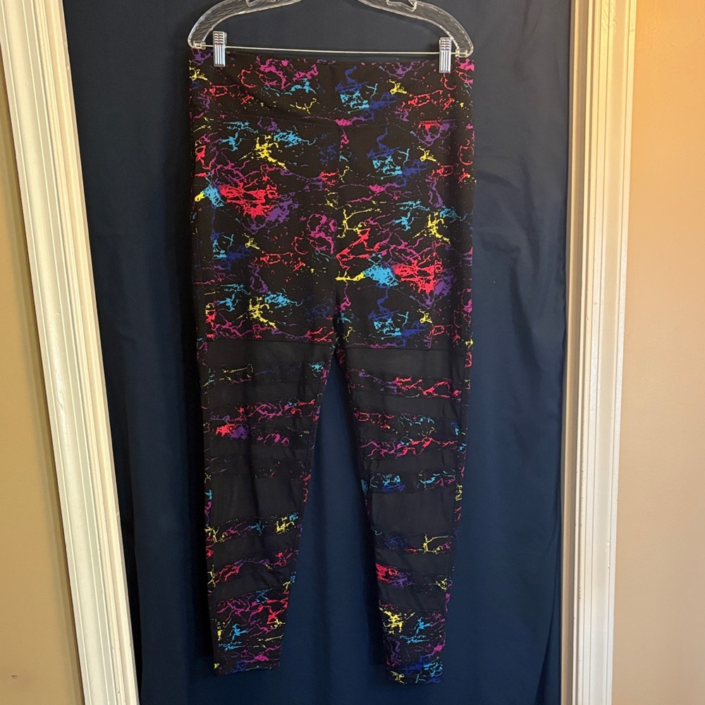 POP Fit Black Multicolor Leggings
